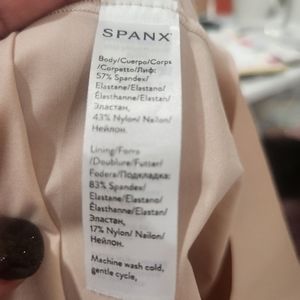 SPANX Shapewear for Women Thinstincts Open-Bust Mid-Thigh Bodysuit